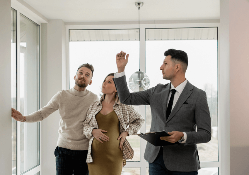 gunakan sales / agent properti adalah tips memilih properti di alam sutera